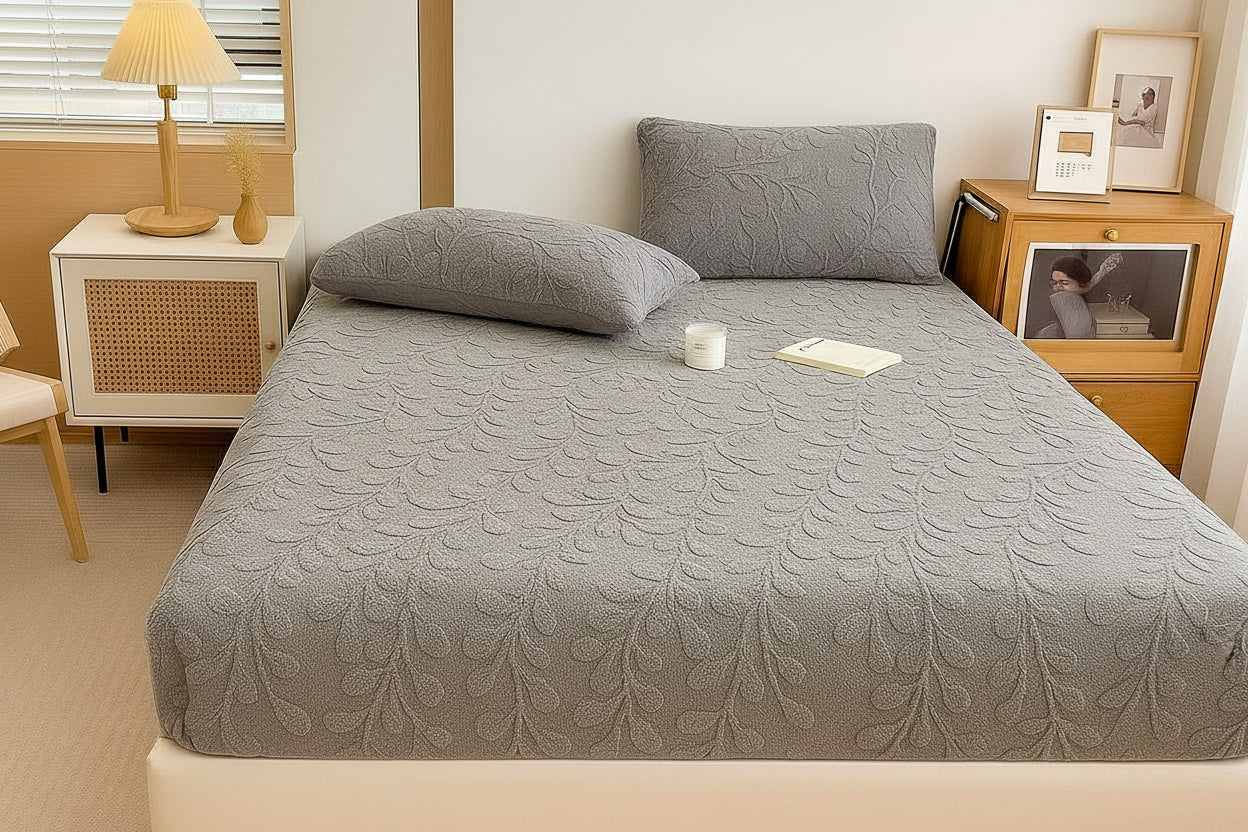 ❄️ TURKISH DELIGHT – Imported Fitted Winter Bedding Set