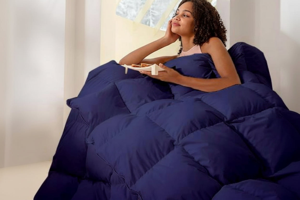 Navy Blue SoftNest Microfiber Comforter – King Size